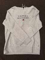 TUTA COMPLETA TOMMY HILFIGER