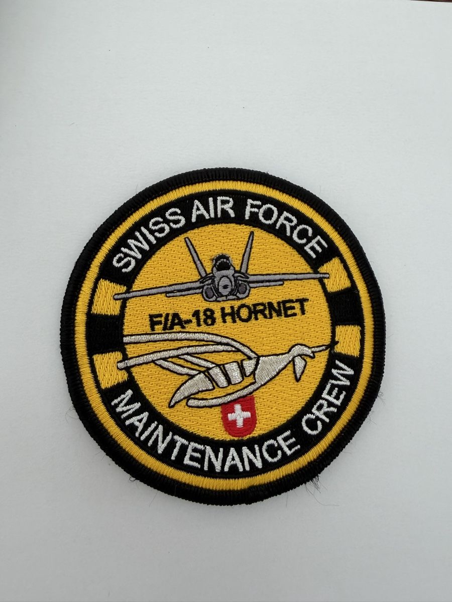 Schweizer Armee Plaketten & Abzeichen: Swiss Hornet maintenance Crew  – Gebraucht aus Chamoson von Lio_Rey