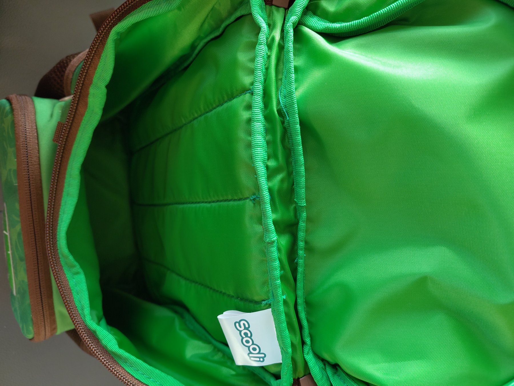 Borse & Zaini: Scooli Kindergarten Rucksack Grün Affe Neu Brustgurt – Nuovo e nell'imballaggio originale da Leuggern venduto da Pummi19 2