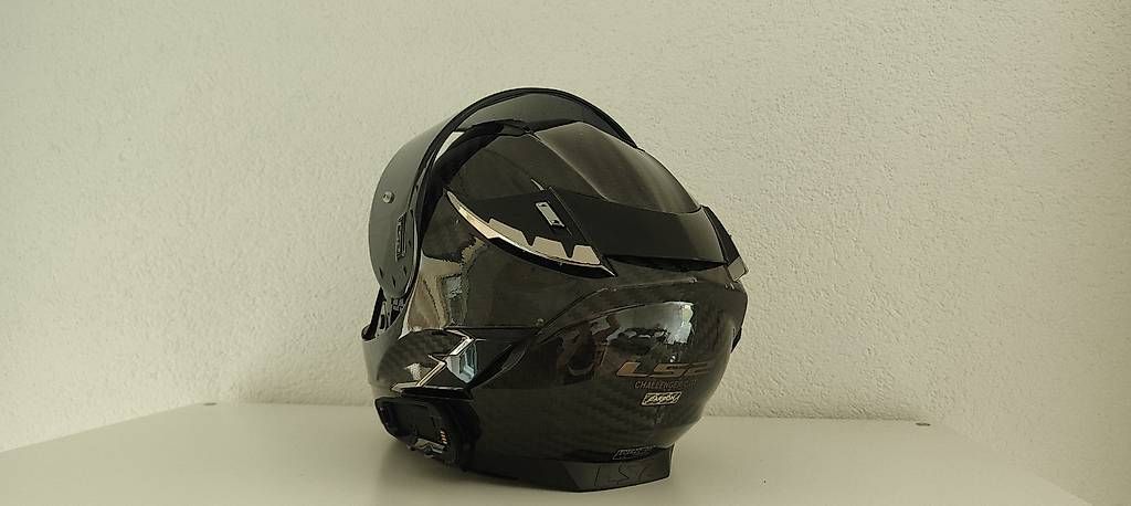 Helme & Visiere: L52 Carbon Motorradhelm – Gebraucht aus Pfäffikon ZH von Lafayette. 3