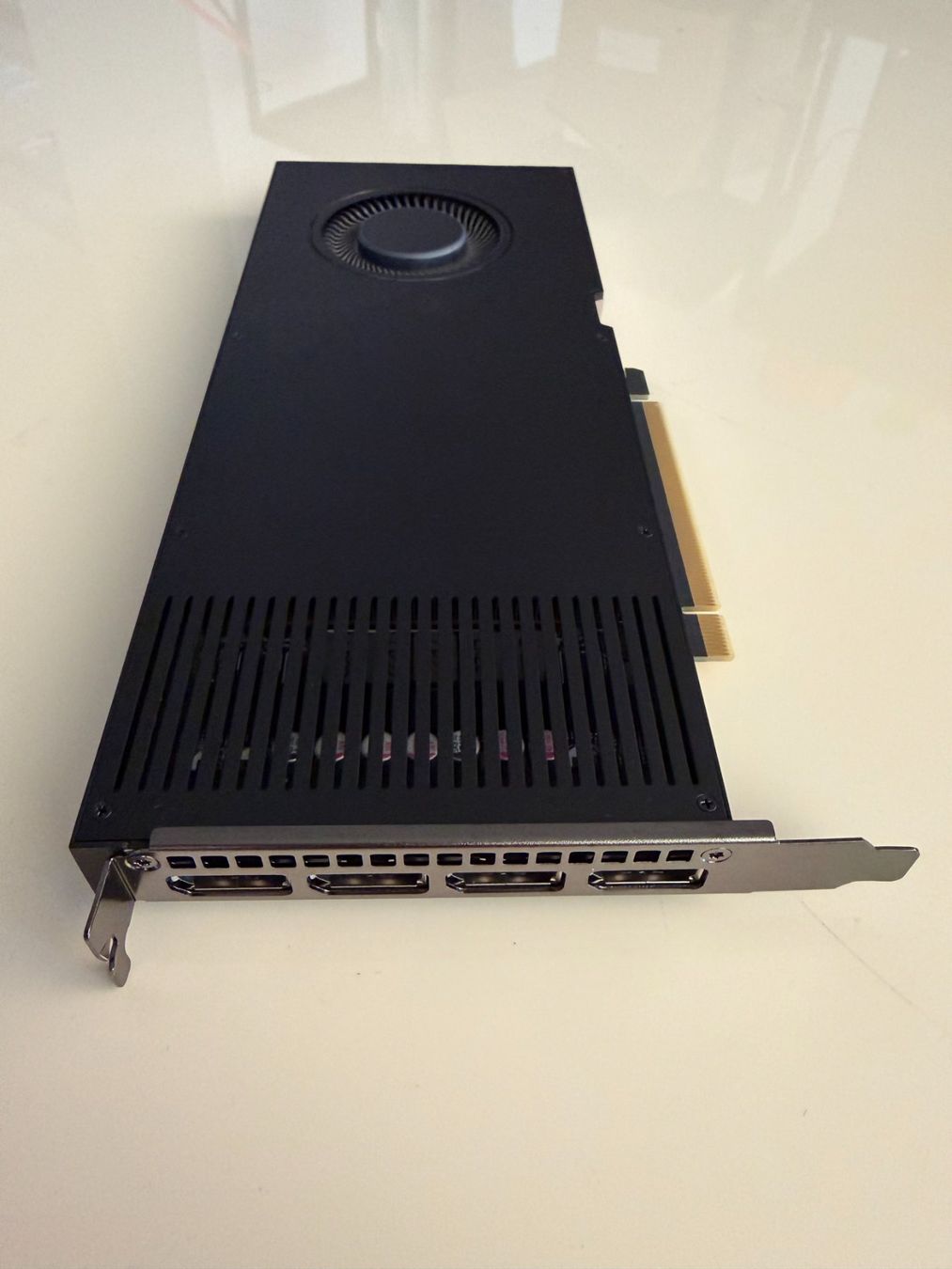 Nvidia Schede grafiche: NVIDIA RTX A4000 – Usato da Zürich venduto da mantis_tech