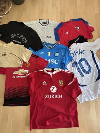 Grand lot de vêtements pour du resell