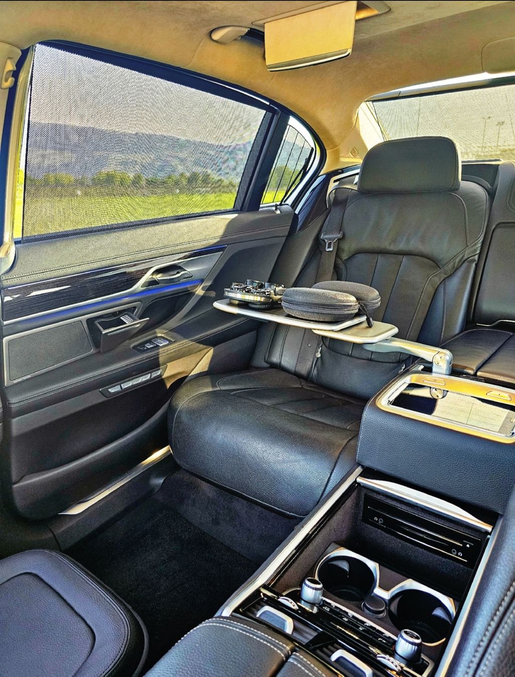 BMW Autos: BMW 750li g12 – Neu (gemäss Beschreibung) aus Wetzikon ZH von sel_tdz8 6