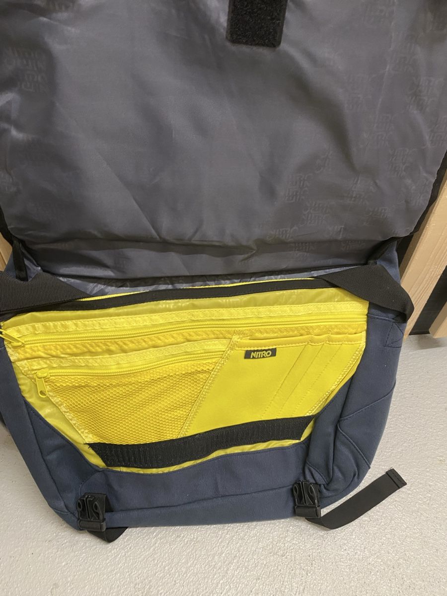 Borse: New Nitro Laptop bag – Nuovo e nell'imballaggio originale da Bern venduto da Monica-h 2