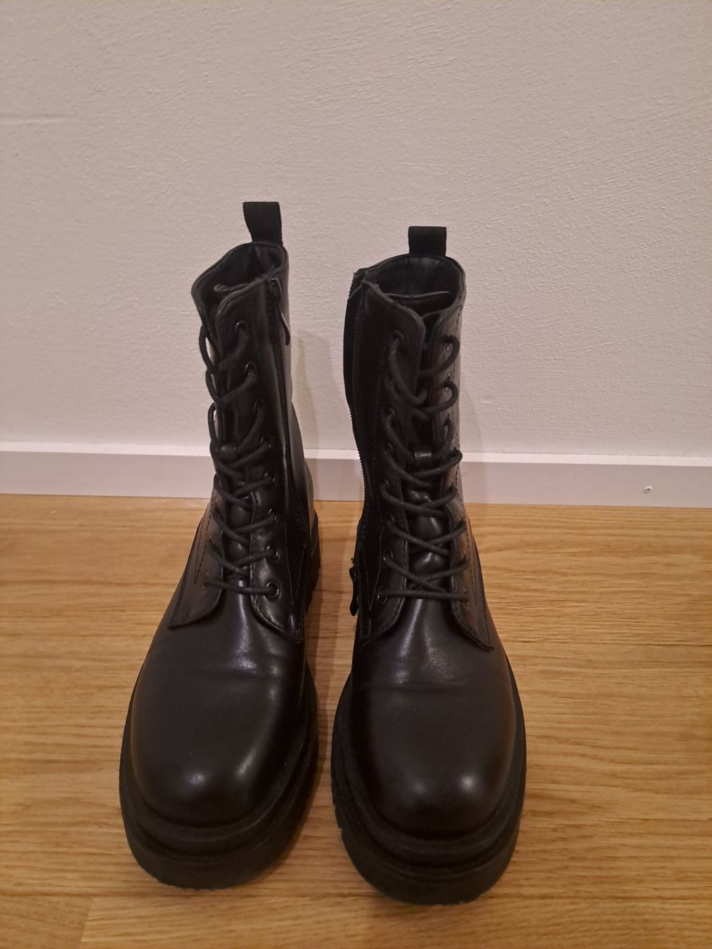 Damenschuhe: Boots Grösse 36 – Gebraucht aus Pratteln von ra.ma 1