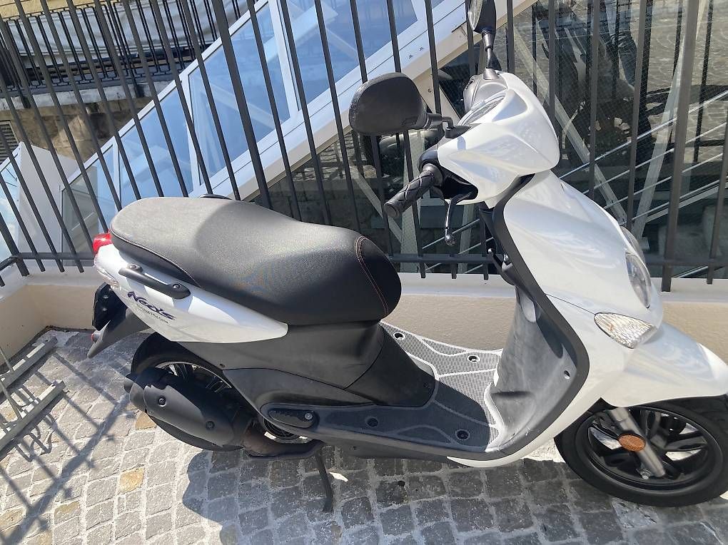 Yamaha Scooters: Yamaha Neo YN 50 – Gebraucht aus Ebikon von Ibraimis 2