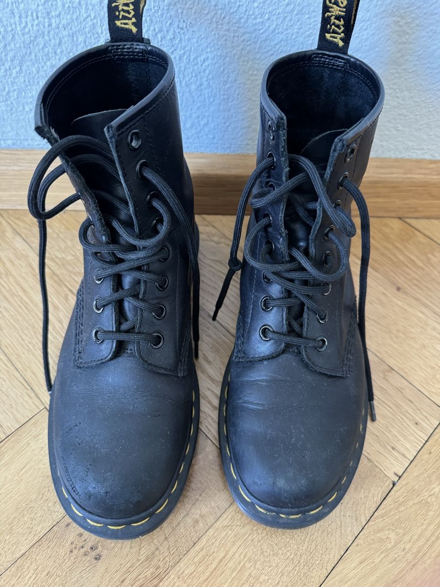 Dr. Martens Scarpe da donna: Dr. Martens Stiefel Schwarz Grösse 37  – Usato da Basel venduto da sii_sws2 1