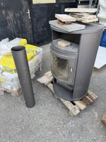 Kaminofen rund anthrazit mit Ofenrohr gebrauchter Zustand
