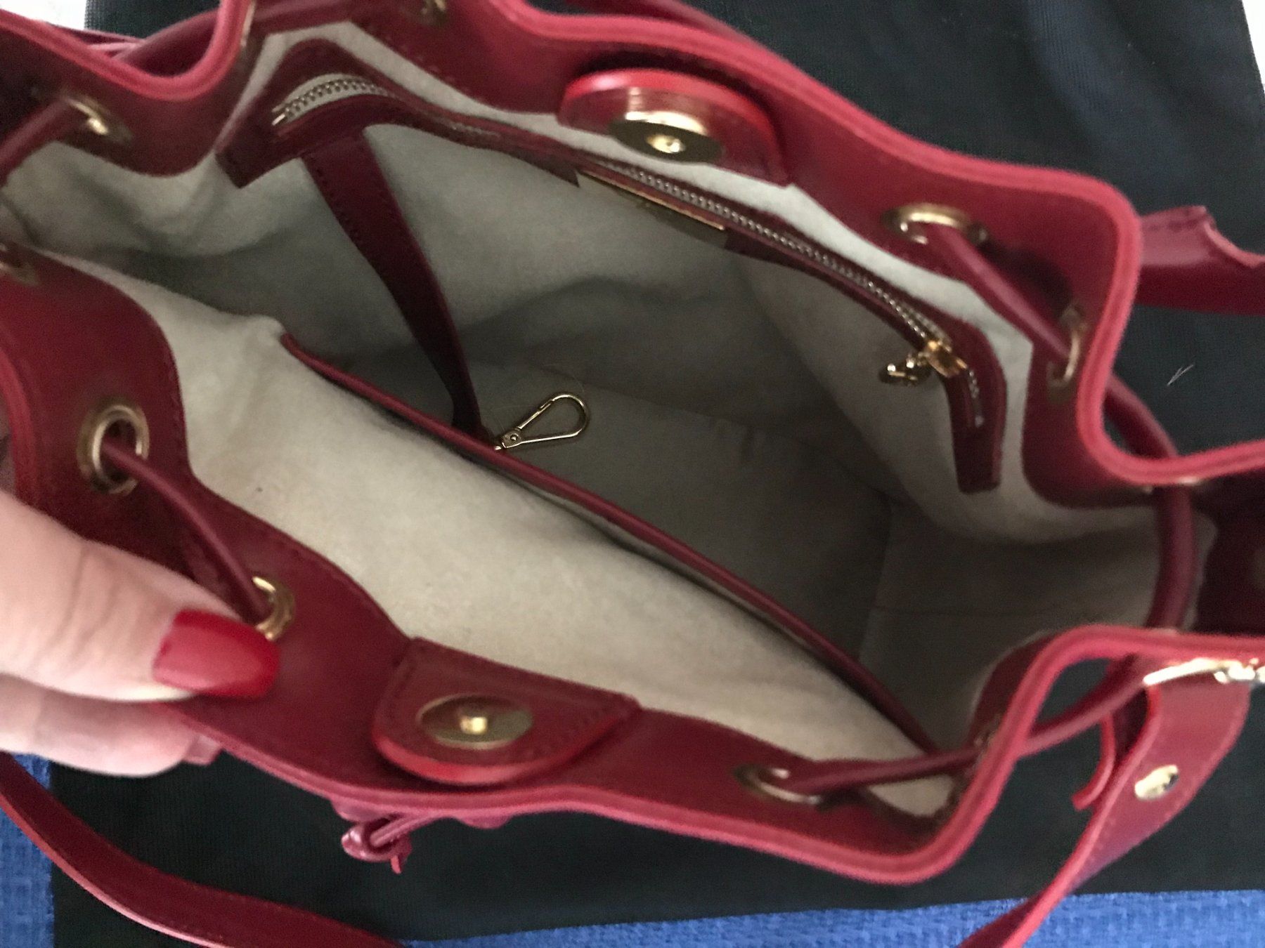 Maison Mollerus Borse da donna: Mollerus Beuteltasche Handtasche rot – Usato da Muttenz venduto da einfach-schoen 4