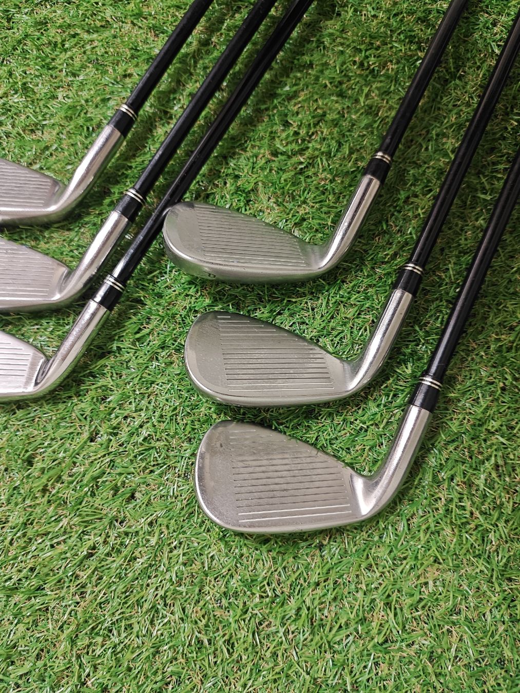 Taylor Made Clubs & Sets: TaylorMade Burner Eisenset 5-PW, Graphitschaft, Regular Flex – D'occasion à Uerikon par Chreggus_Golfshop 7