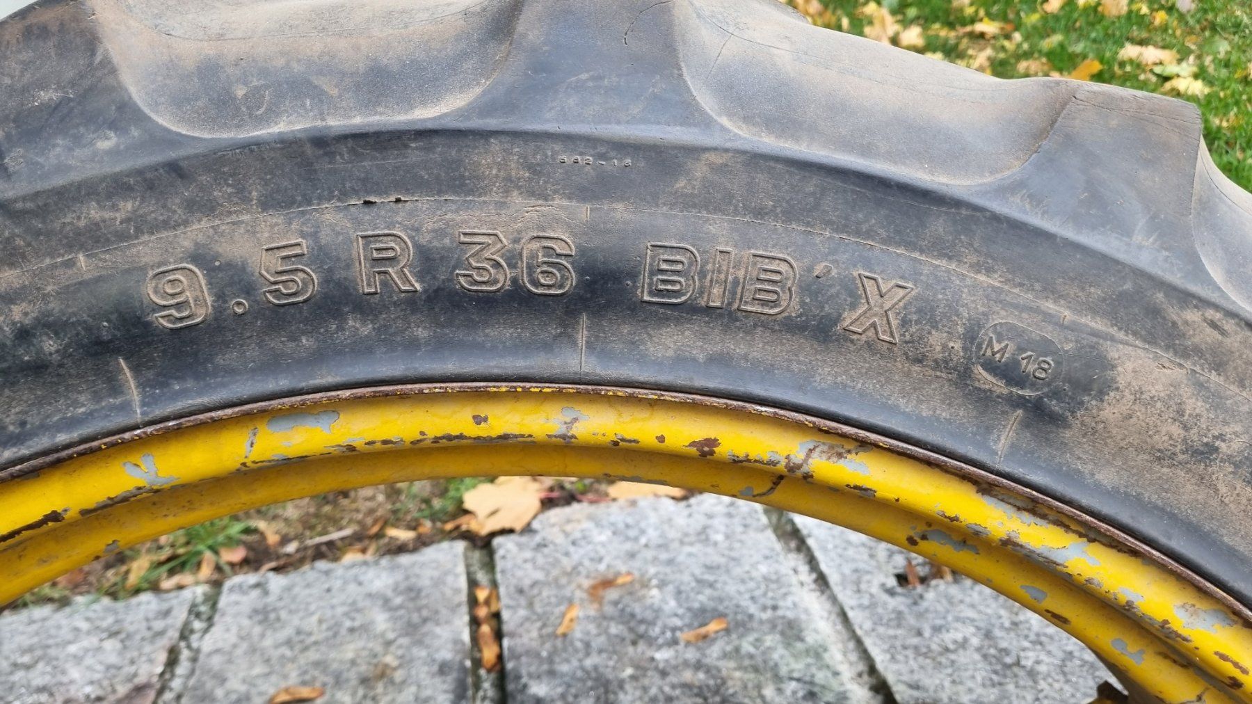 Pneumatici & Ruote complete: Doppelräder 9.5-36 – Usato da Triengen venduto da lise97 2