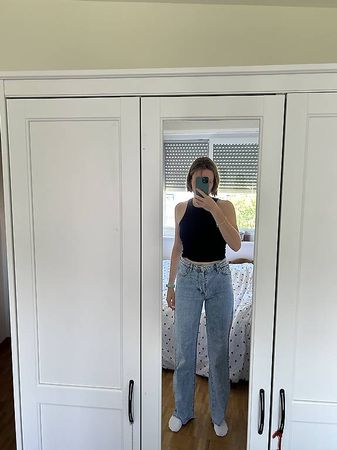 MANGO JEANS MIT WEITEM BEIN