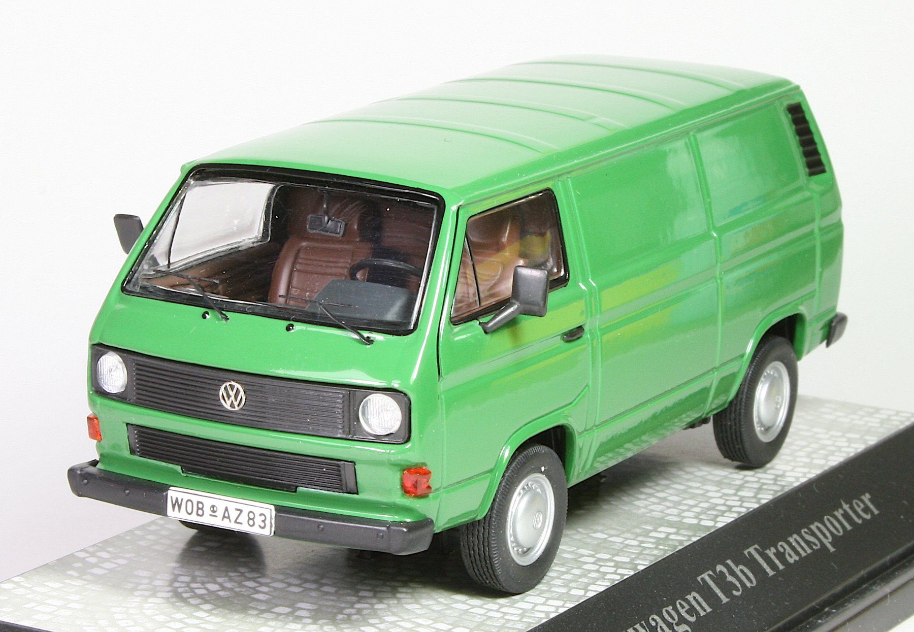 Volkswagen Modellautos: Premium Classixxs 1:43, VW T3b Transporter – Neu und originalverpackt aus Elsau von Peekay8 3