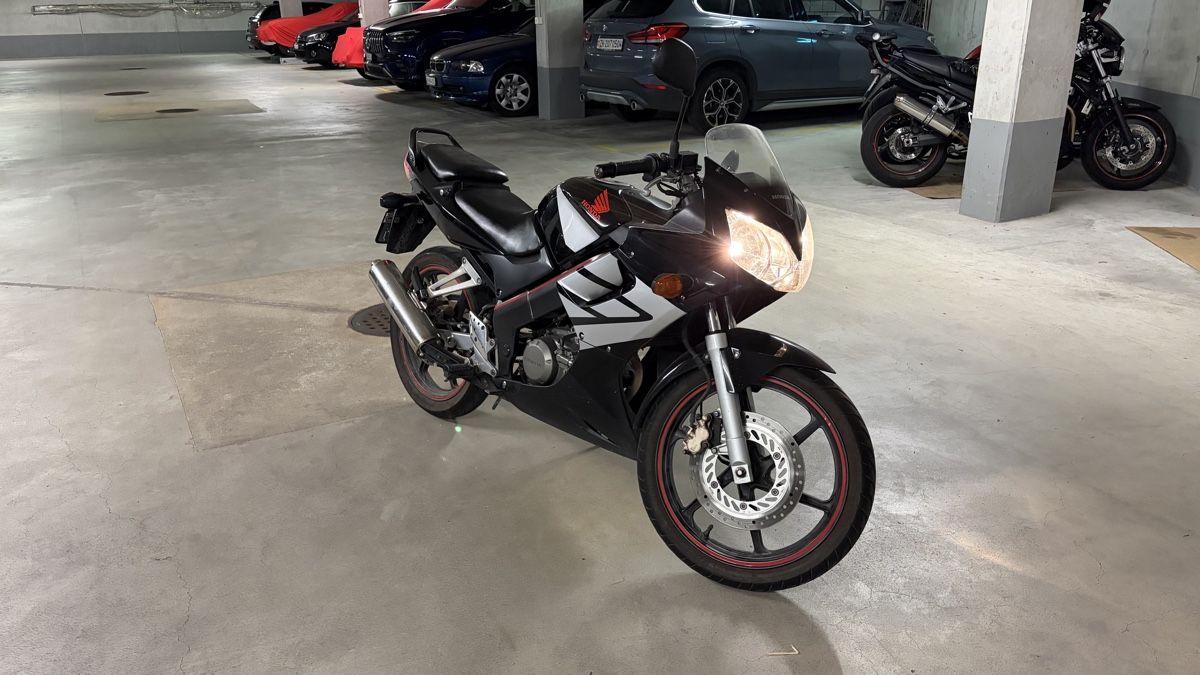 Honda Strasse: Honda CBR125R – Gebraucht aus Hinteregg von romeihi 8