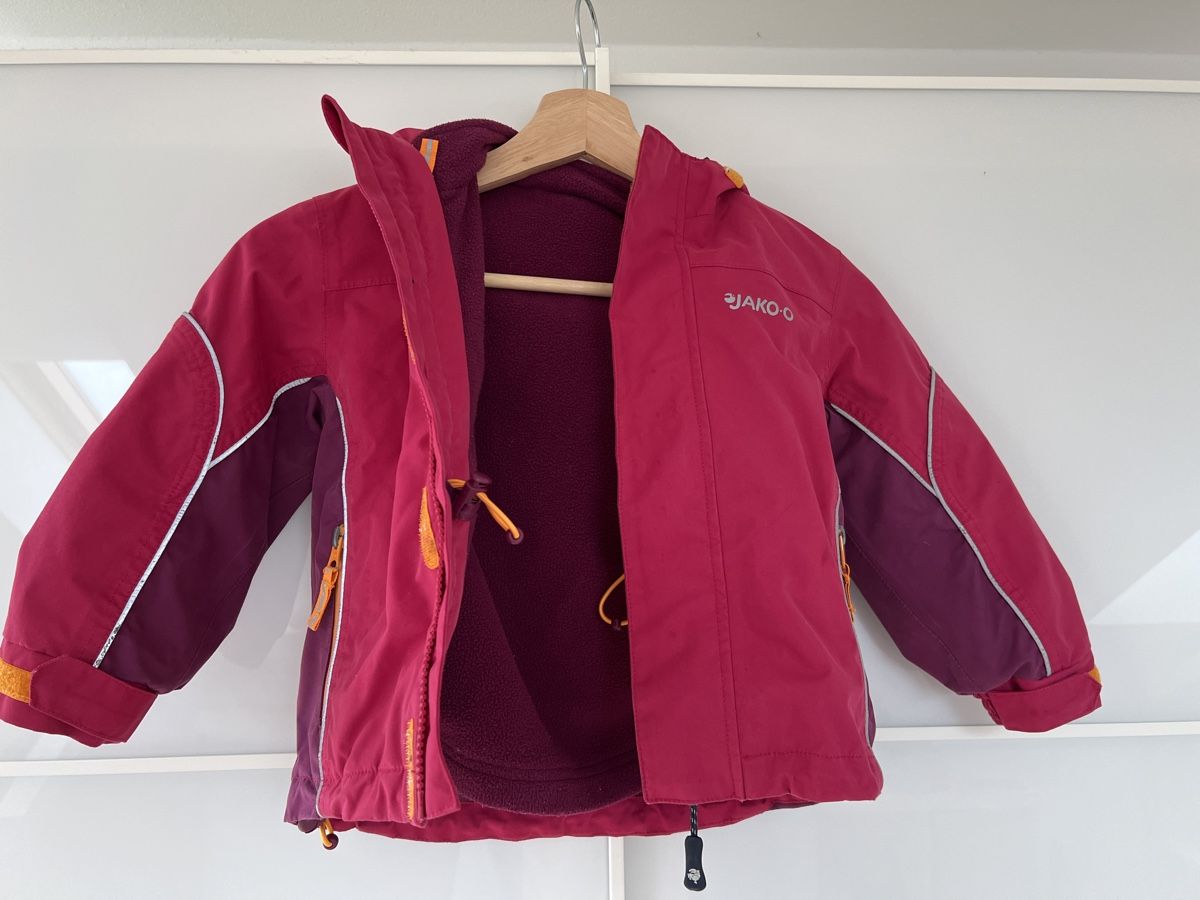 Giacche & Cappotti: Jako-O Mädchen Winterjacke Gr. 92/98 – Usato da Güttingen venduto da Windpower