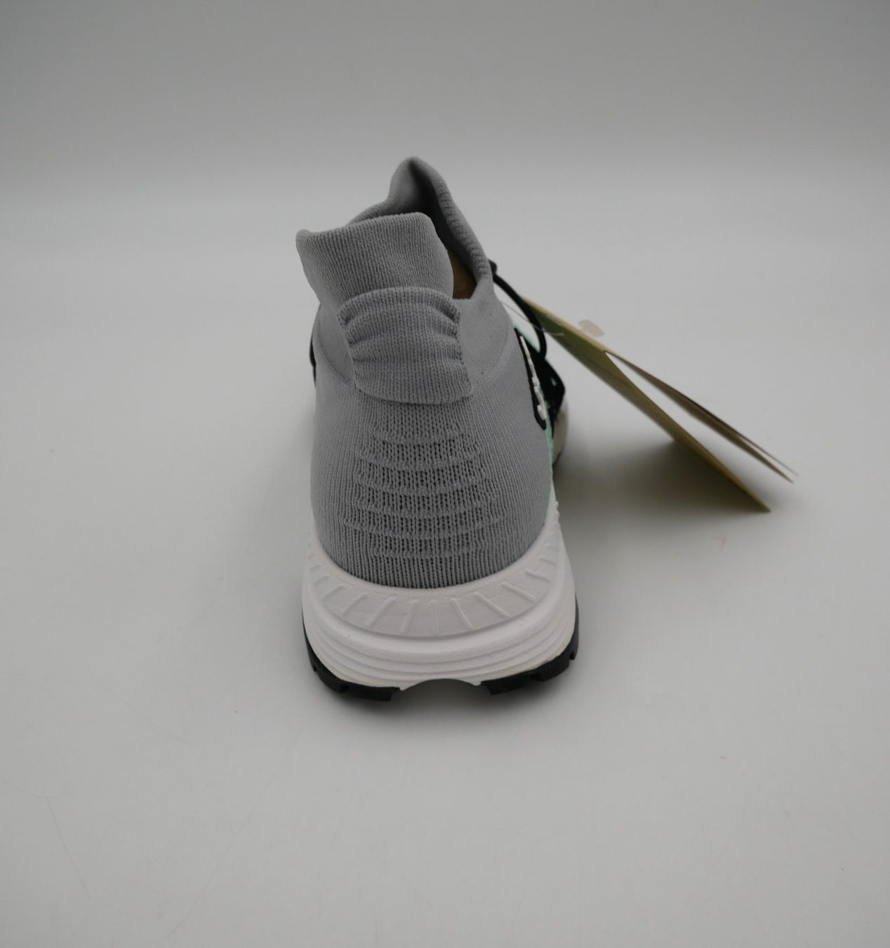 UYN Damenschuhe: UYN FREE-FLOW TUNE, MINT/SILVER, GR. 35 – Neu (gemäss Beschreibung) aus Winterthur von Restwert_Winterthur 5