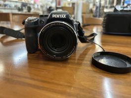 Digitalkamera Pentax X90 12.1 MP 26x Zoom 