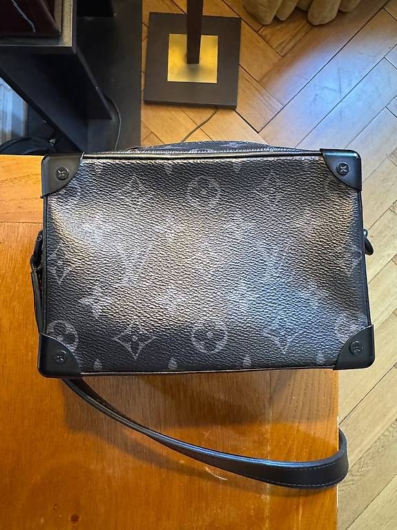 Taschen: Louis Vuitton Soft Trunk Noir – Gebraucht aus Genève von gae_5vrx 2