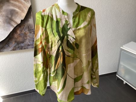 Emily van der Bergh leichte Bluse Langarm floral Gr. 42