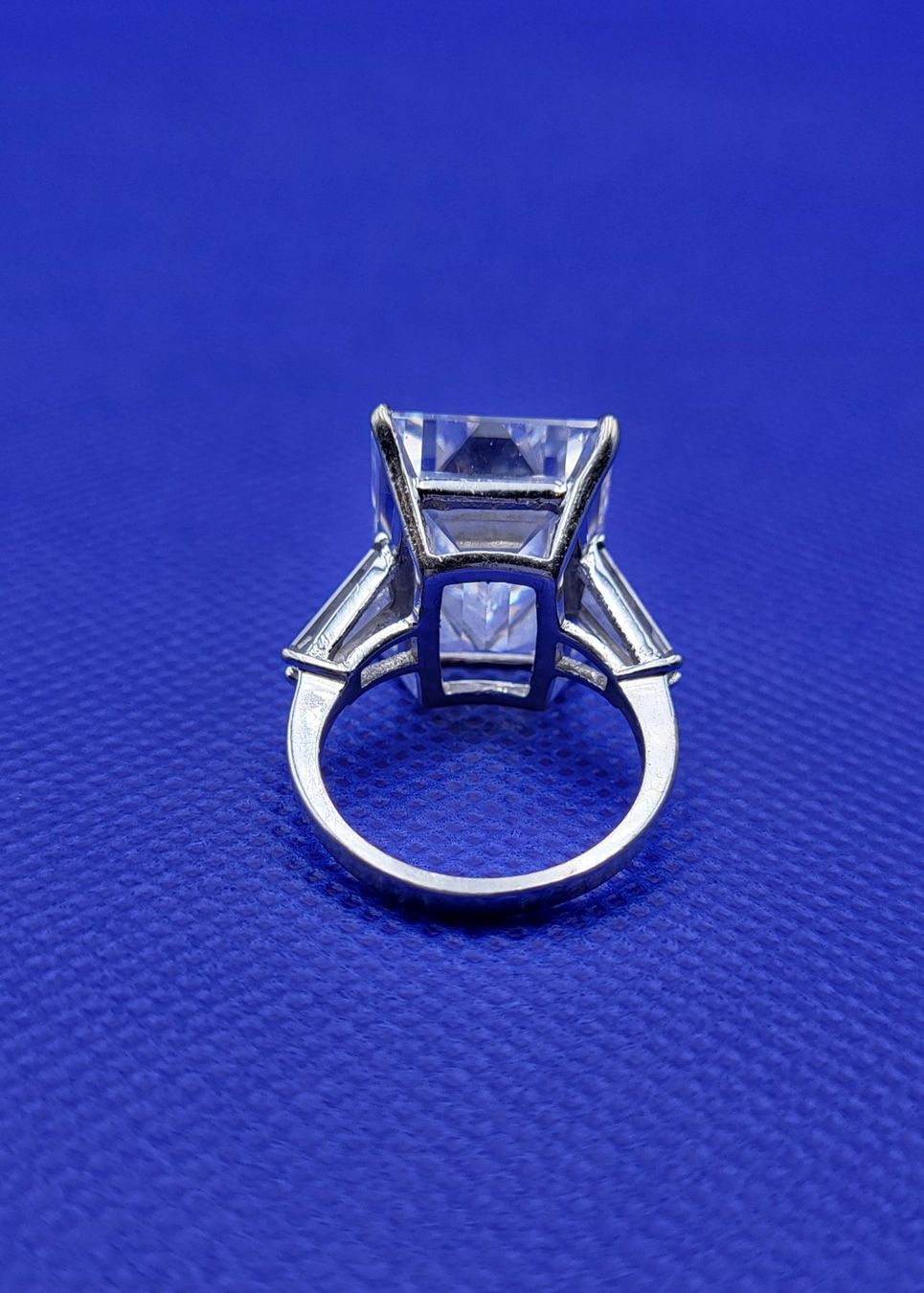 Ringe: Gold 585 Massiv Weiss Ring Mit Steine – Gebraucht aus Wald ZH von Aniade 8