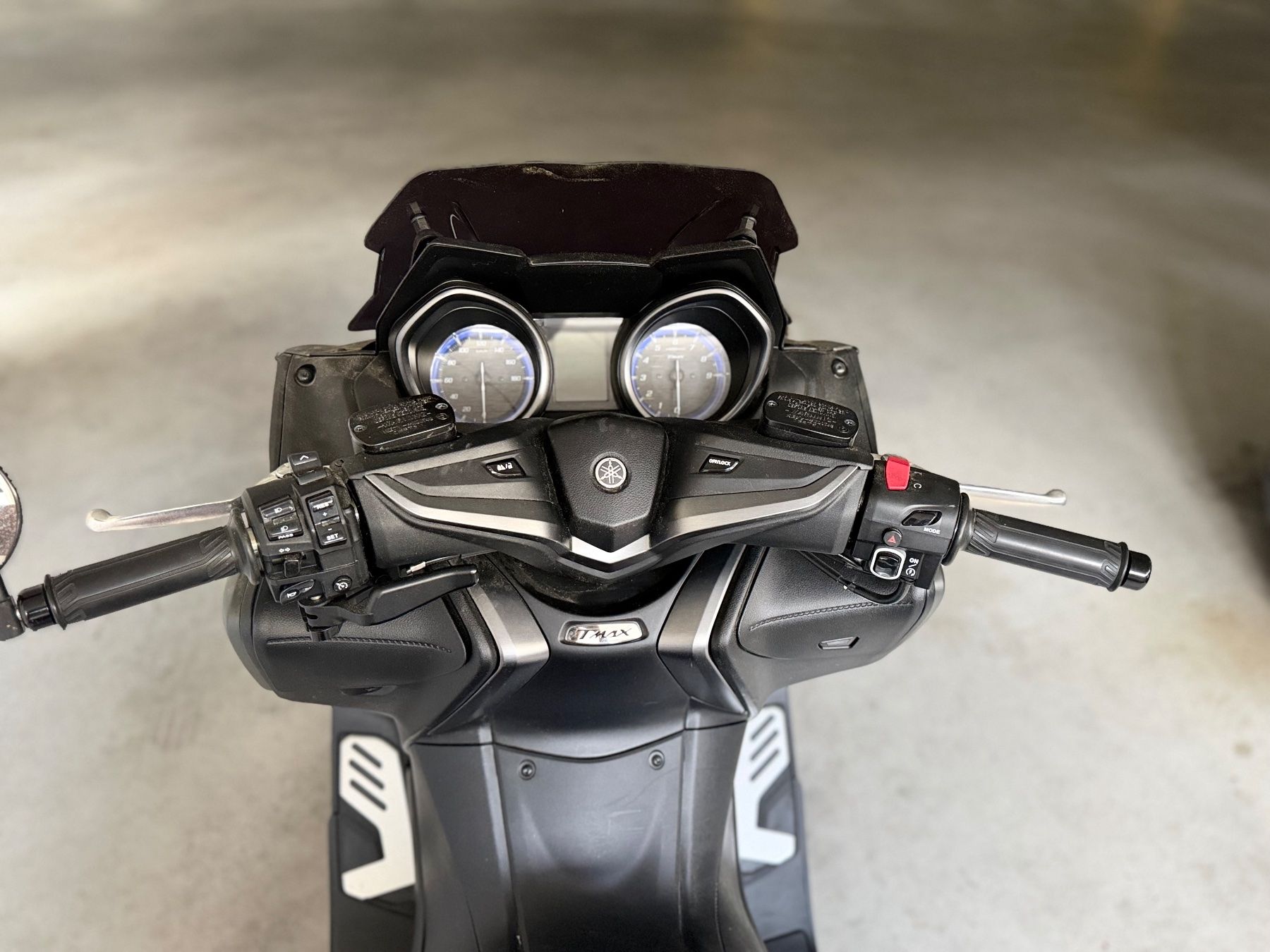 Yamaha Touring: Yamaha T-MAX 560 XP 560 tech max – D'occasion à Siebnen par ste_5pql 7