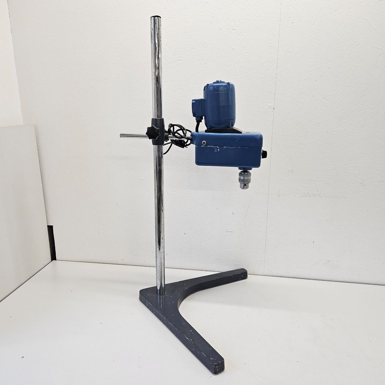 Accessori da laboratorio: IKA RW27W Überkopfrührer – Usato da Niederdorf venduto da LeptonAG_Labor 4
