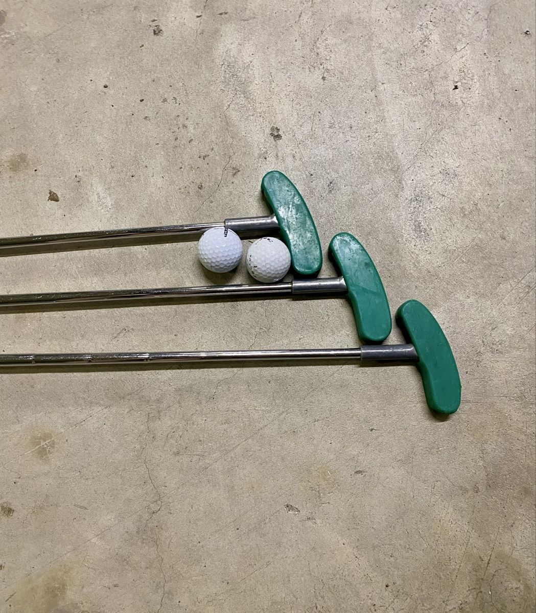 Clubs & Sets: Minigolfschläger Set 3 Stk mit 2 Bällen – D'occasion à Gerzensee par mil_792n 1