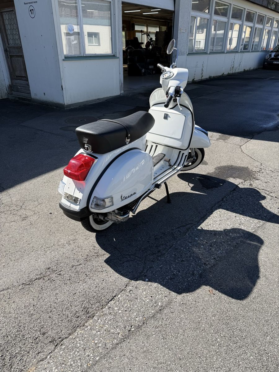 Vespa Scooters: Vespa PX 125 mit nur 644km – Gebraucht aus Giswil von -Vespa- 3