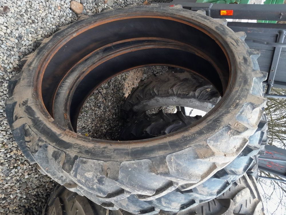 1 x Schlauch 9.5/9-42, 8.3-42, Luftschlauch für Reifen, Traktor, TR218A, KABAT