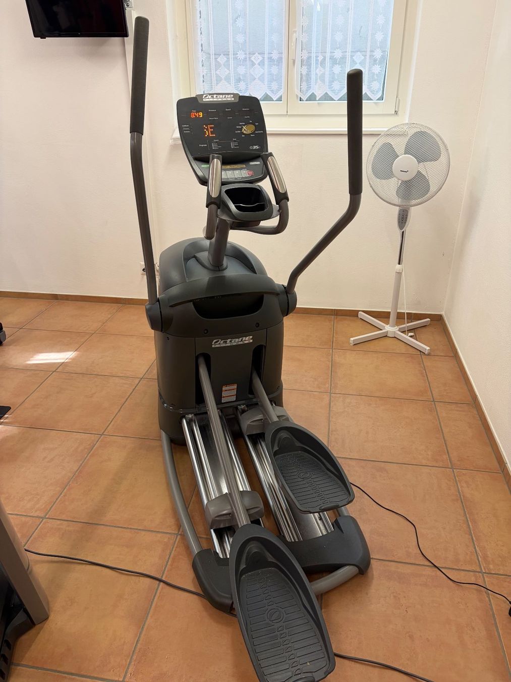 Hometrainer: Crosstrainer Octaine Q35c – Usato da Galgenen venduto da Crystaldisplay 1