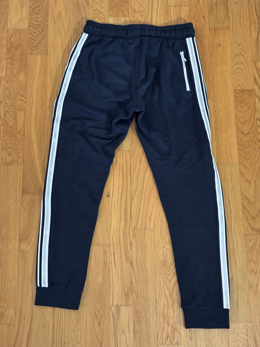 Superdry Hosen: Superdry Jogginghose Gr. S – Gebraucht aus St. Gallen von floriyang 2