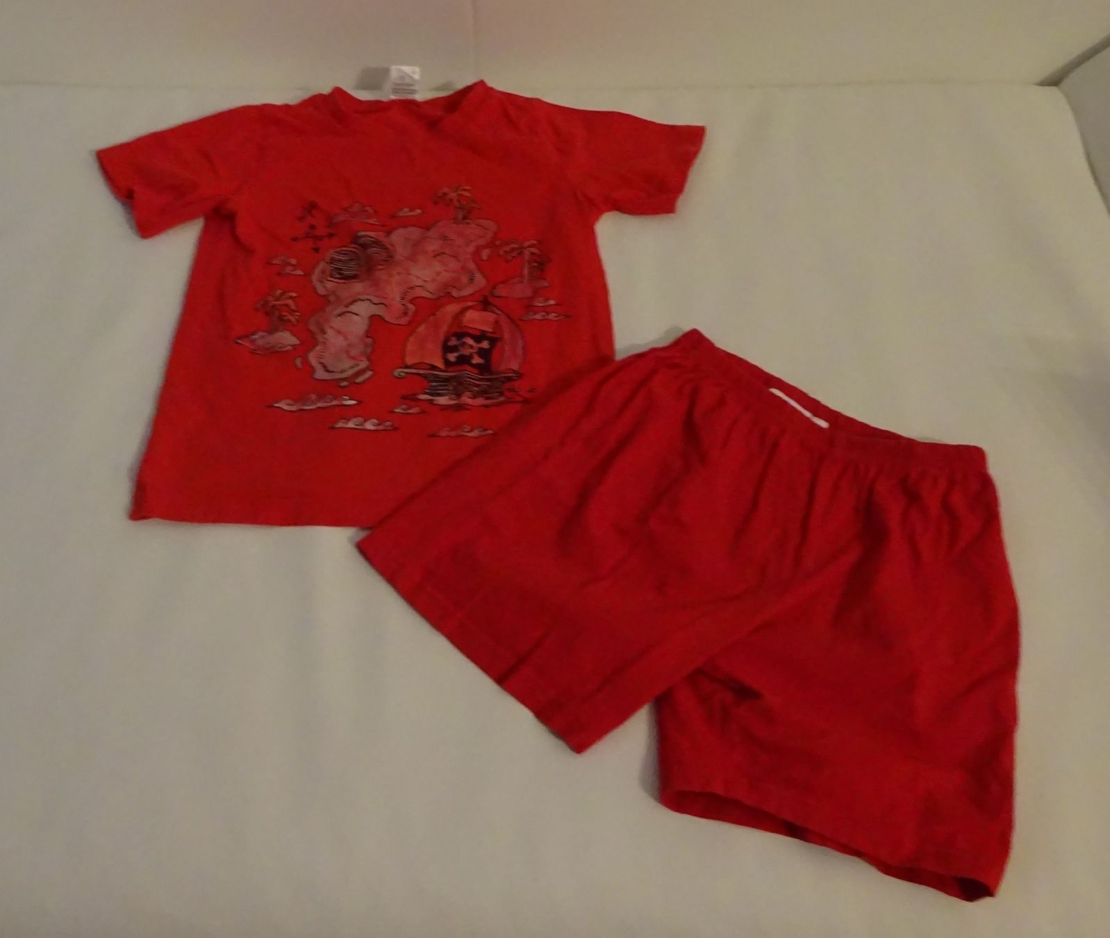 Pyjamas & Ähnliches: Gr. 116 Shorty – Gebraucht aus Wagenhausen von FrauLang