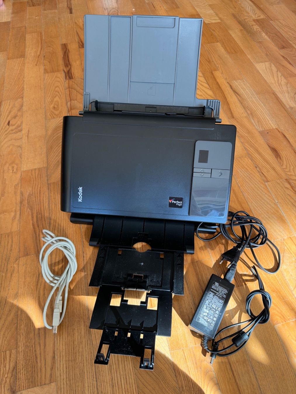 Kodak Scanner: Kodak i2400 Scanner Duplex Dokumentenscanner Tischscanner – Usato da Wettswil bei Zürich venduto da Trubarus 4