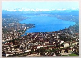 Zürich und die Alpen