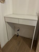 Schminktisch mit Spiegel „BRIMNES“ von IKEA