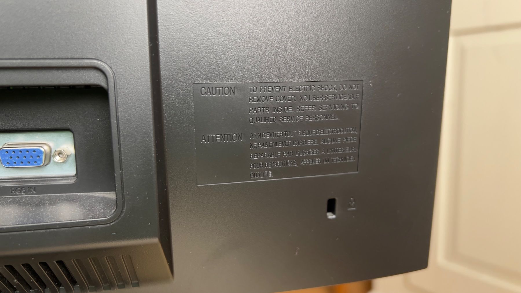 Samsung Monitor: SAMSUNG SyncMaster BX2240 | Bildschirm – Usato da Winterthur venduto da mat_q5d5 7