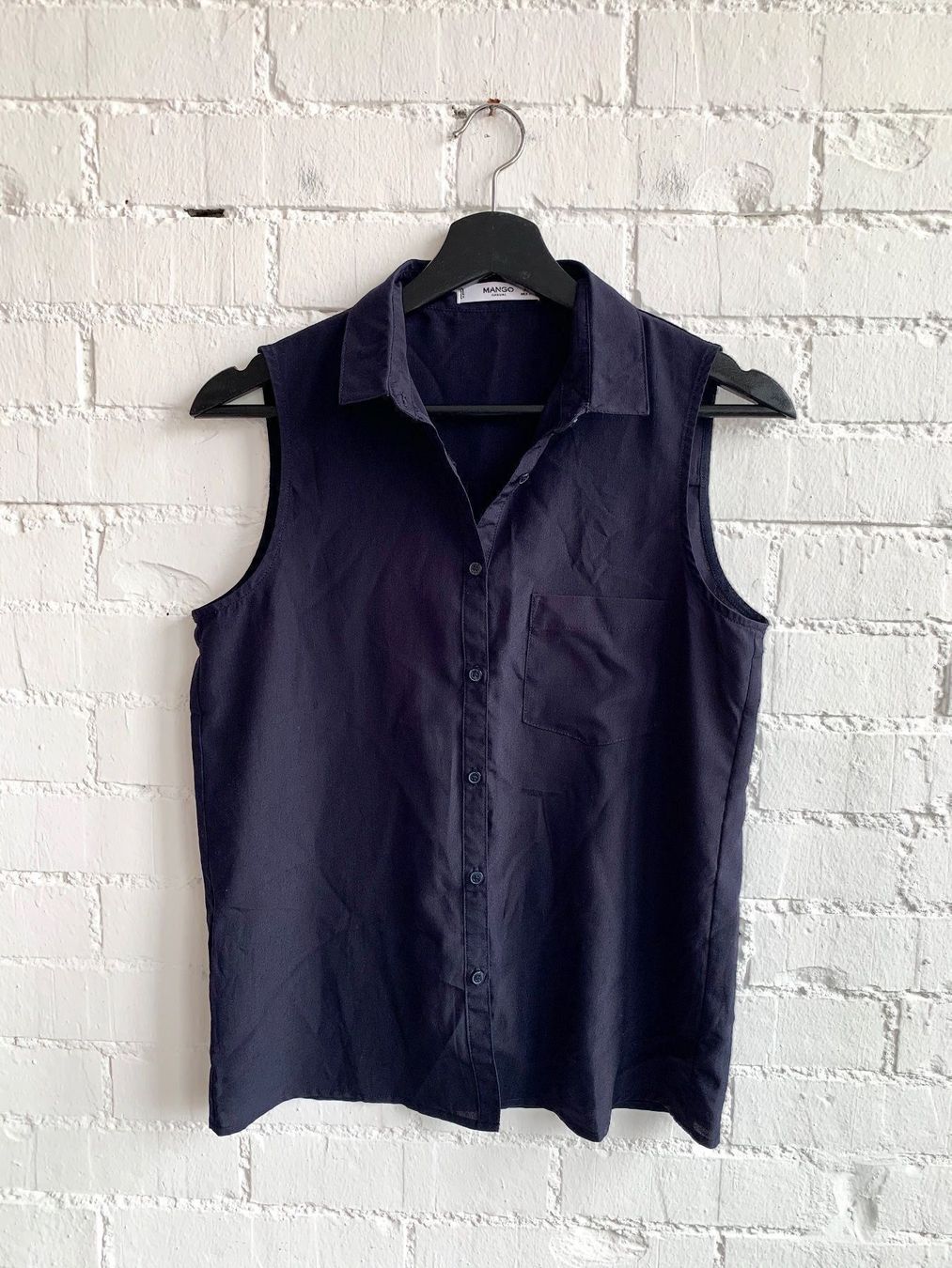 Mango Camicette: Dunkelblaue Kurzarm Bluse von Mango – Usato da Bern venduto da Fraeuleinhonig