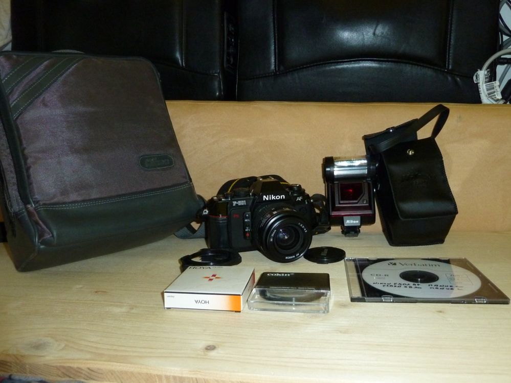 Nikon F-401x avec objectif AF Nikkor 35-70 mm Appareil photo