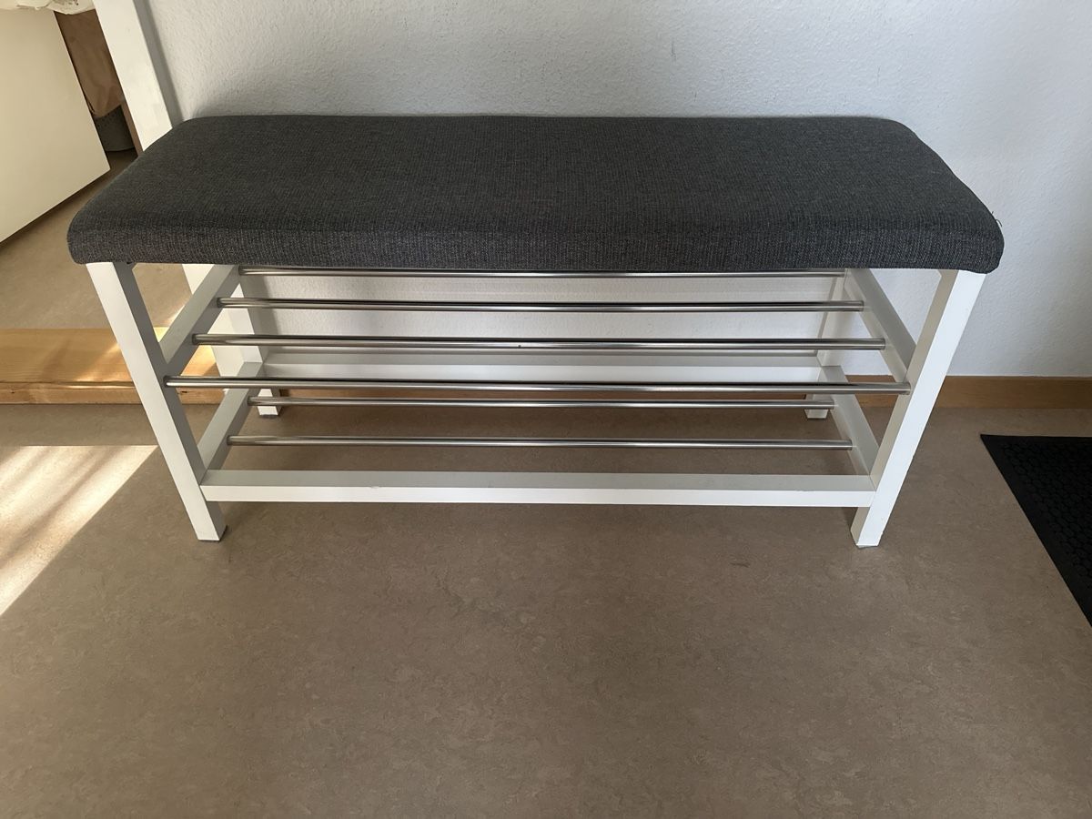 Guardaroba: Sitzbank mit Schuhregal – Usato da Winterthur venduto da Can.sel37