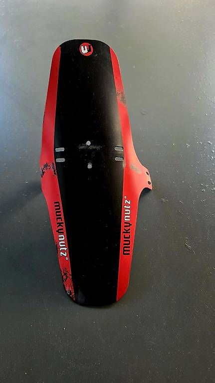 Toutes les pièces détachées moto: Fender Schmutzfänger – D'occasion à Olten par jean.f 3