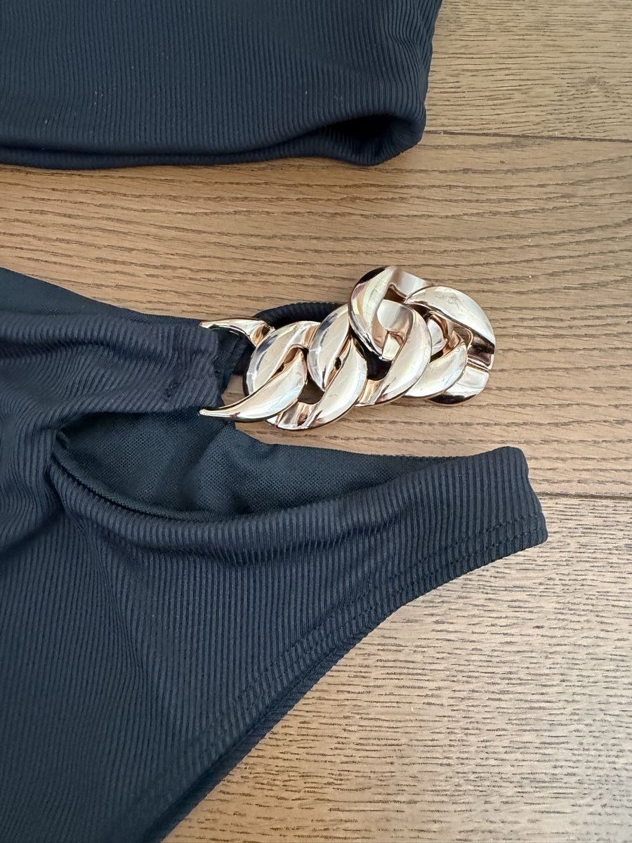 Costumi da bagno & Bikini: Schwarzer Bikini mit Goldkette, Gr. M - Neu – Nuovo (secondo la descrizione) da Bassersdorf venduto da Sandy456 2