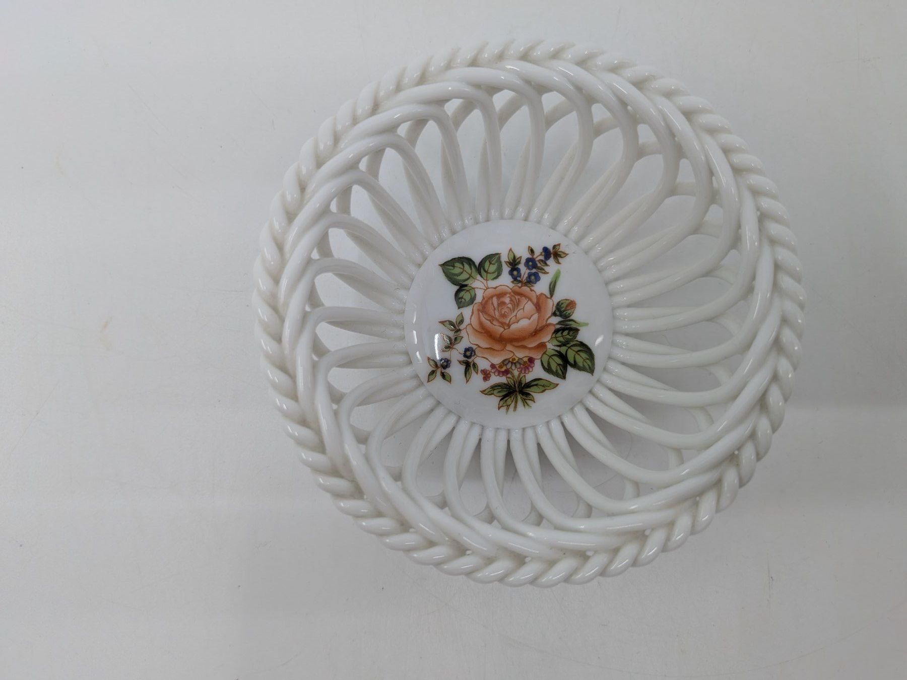 Herend Schalen: Kleine Herend Schale – Gebraucht aus Emmen von magelan