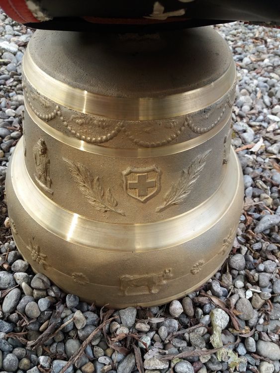 LOBERON Weihnachtsglocke Baron - Klassische Messing-Glocke Mit Schönem Klang Für Weihnachtsdeko