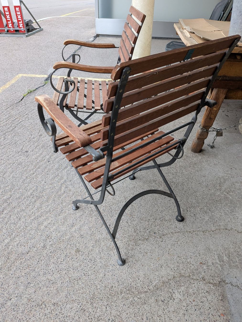 Sedie: 2 Gartenstühle mit Armlehnen – Usato da Emmen venduto da magelan 5
