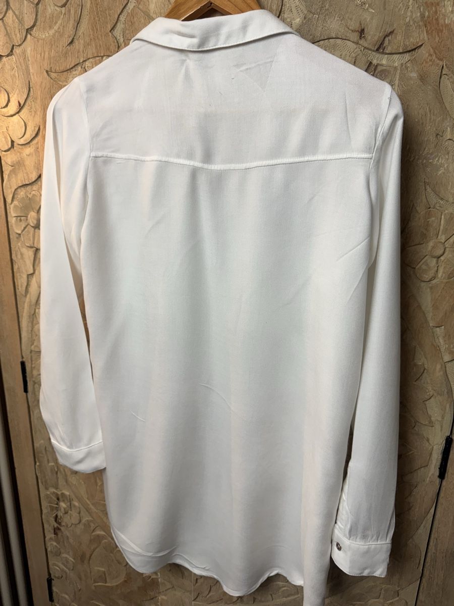 Blusen: Lange Bluse Weiss / Hemd - XS / 34 – Gebraucht aus Wettingen von JasminL92 2