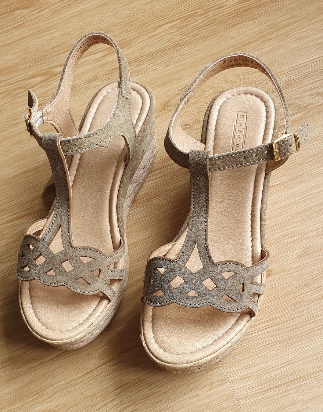 Scarpe da donna: Sandalette – Nuovo (secondo la descrizione) da Chur venduto da Sonne01028