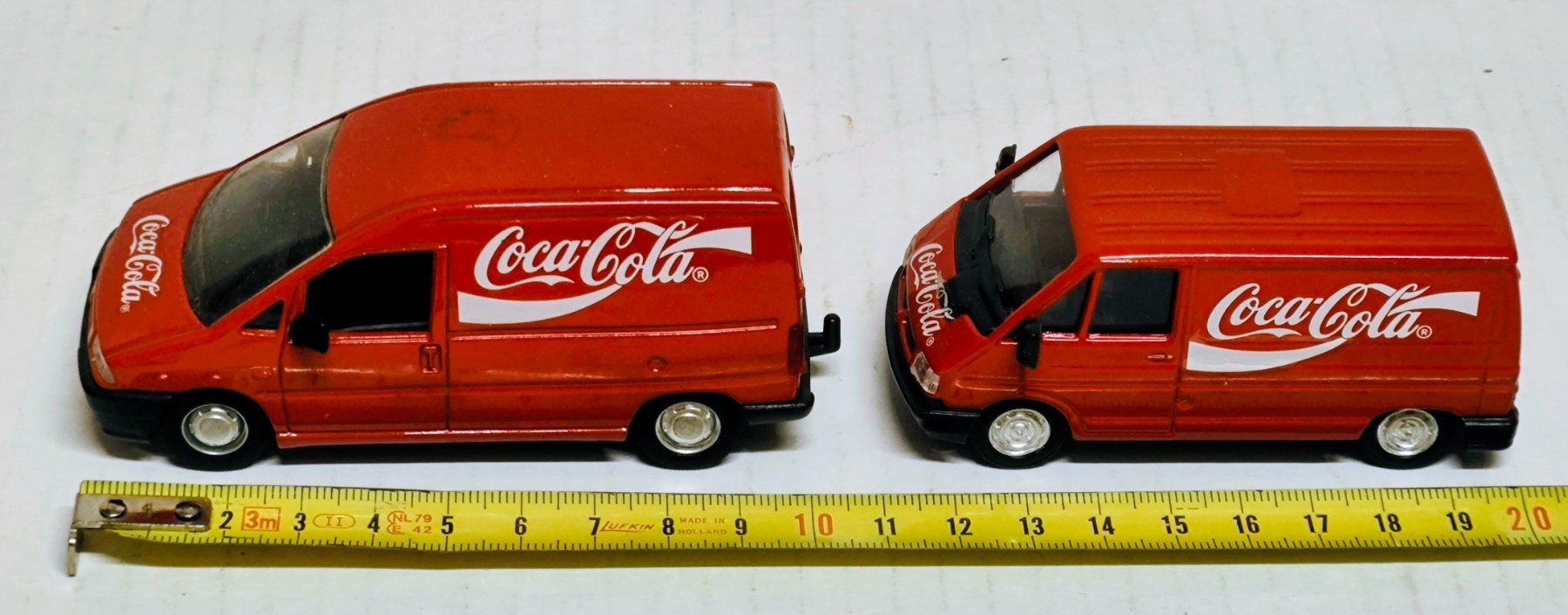 Coca-Cola Voitures modèles: 2 Coca-Cola Autos – D'occasion à Pfäffikon ZH par Colacity