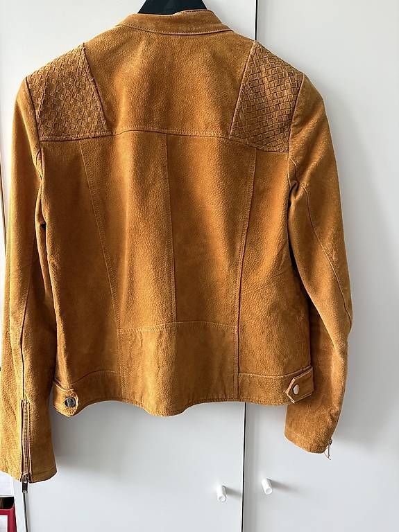 Jacken: Wildlederjacke Mango – Gebraucht aus Basel von Stef114 1
