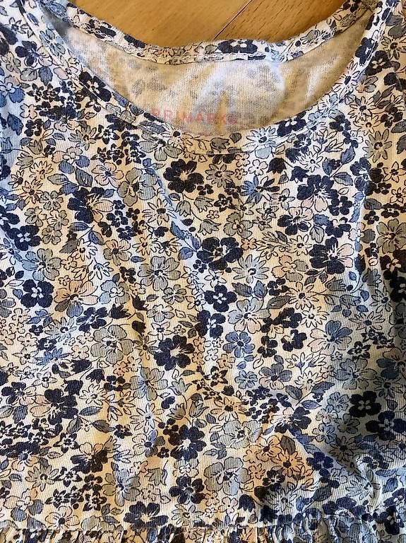 Lotti & Set di vestiti: Sommerkleidchen und Jäckchen Gr.110 – Usato da Brunnadern venduto da Bumlebee 2