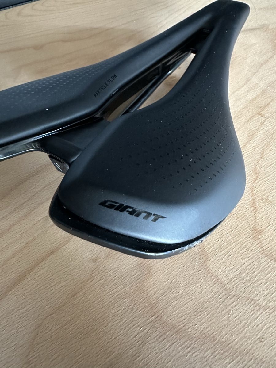 Giant Pezzi di ricambio: Selle de vélo route Giant Contact Dynamic – Usato da Boécourt venduto da Mv898 2